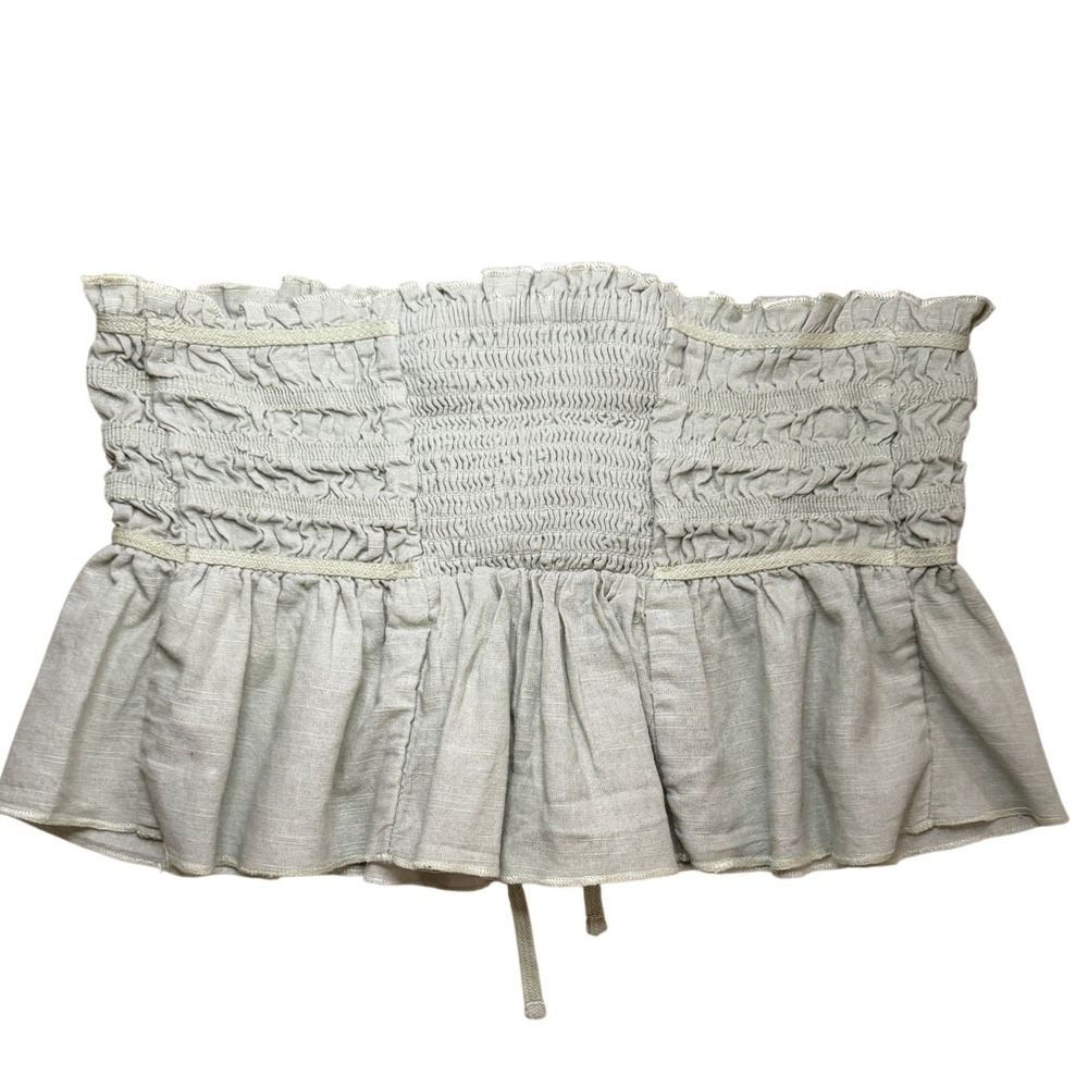 Urban Outfitters Kimchi Blue Tara Babydoll Tube Top Crop Peek a Boo Cutout XS - Picture 4 of 10